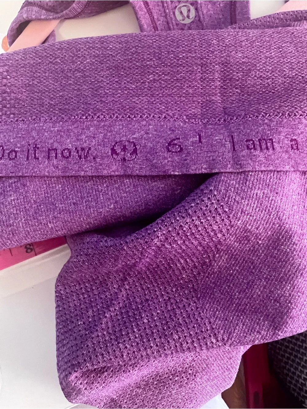 #682 Lululemon Swiftly Tech Racerback Heathered Regal Plum Tank Size 6